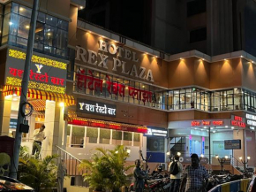 Stay Retreats at Rex Plaza - Nr Exhibition Centre, Vashi